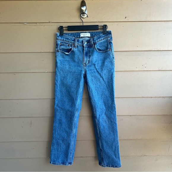 Abercrombie + Fitch The Straight Mid Rise Straight Leg Jeans Size 00 FLAWED - Picture 1 of 6
